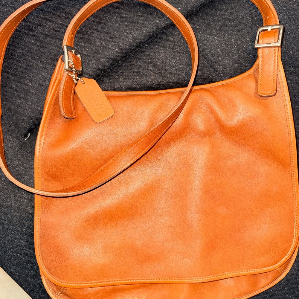 Coach Orange/brown Leather Shoulder Bag